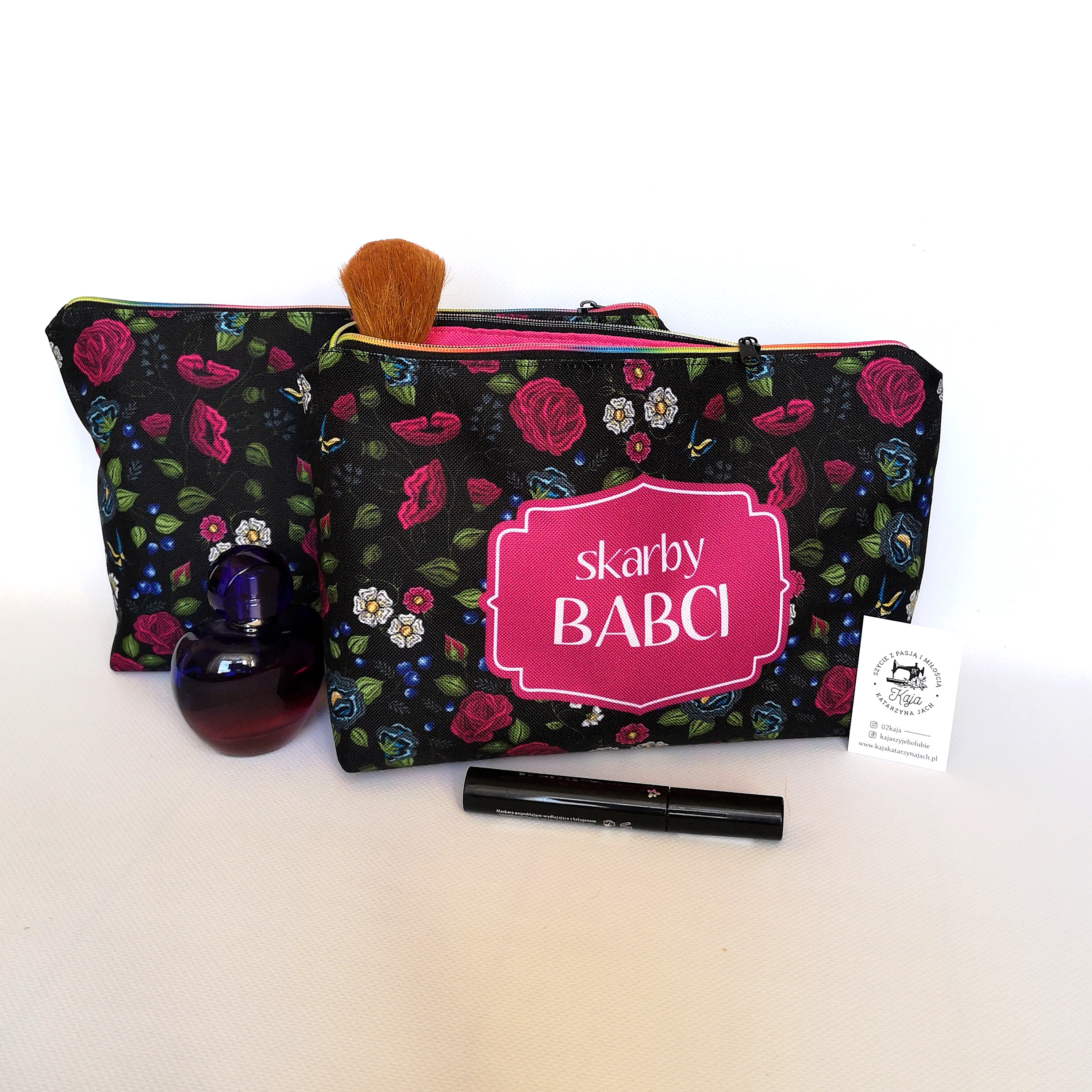 kosmetyczka babci roże czarna kosmetyczka babci roże czarna
