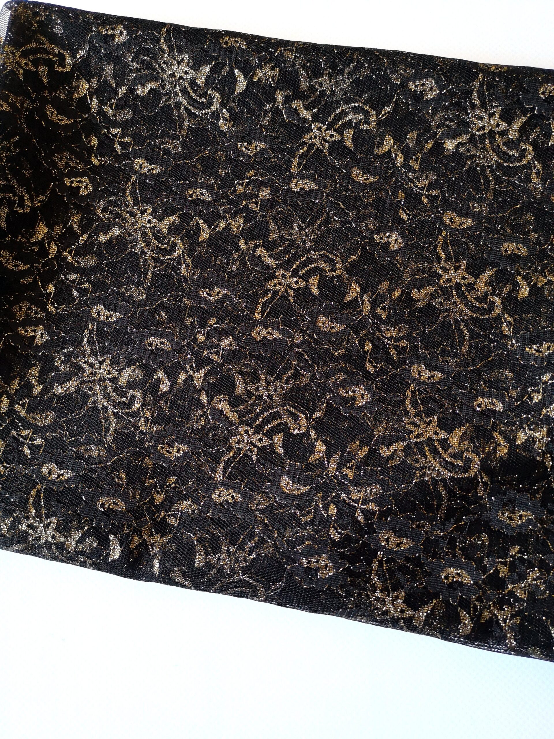 2025/12/IMG_20250325_140858_edit_165867063518440-scaled.jpg mantylka czarno złota nr 26