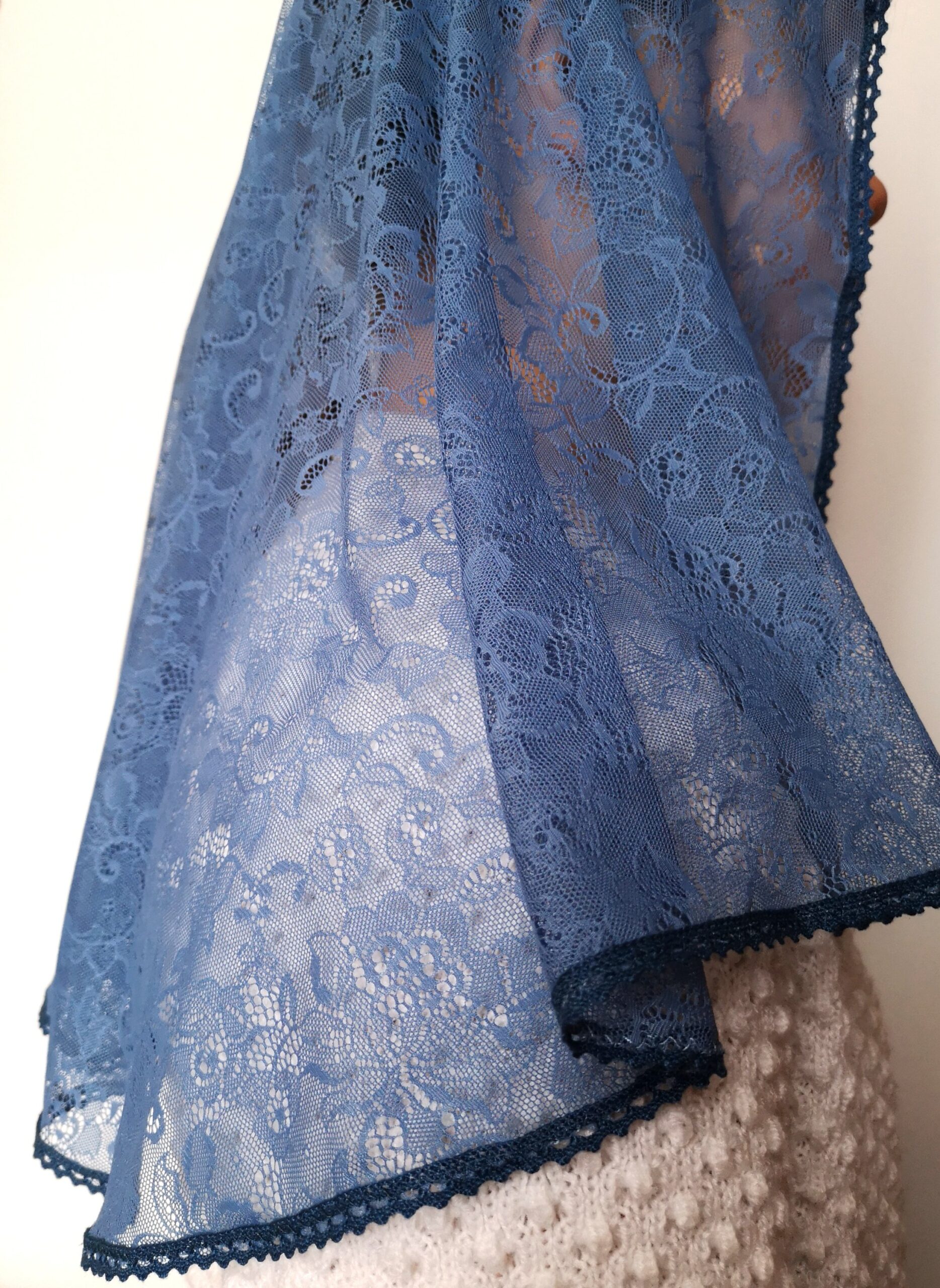 2025/12/IMG_20251126_114629_edit_777693621324040-scaled.jpg mantylka brudny błękit nr 10